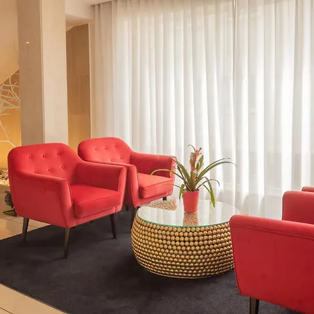 雷吉纳酒店 酒店 4*