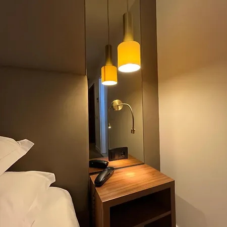 酒店 雷吉纳酒店 4*