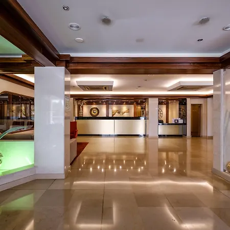 酒店 雷吉纳酒店 4*