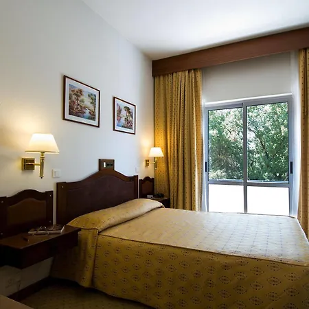 Hotel Regina 4*