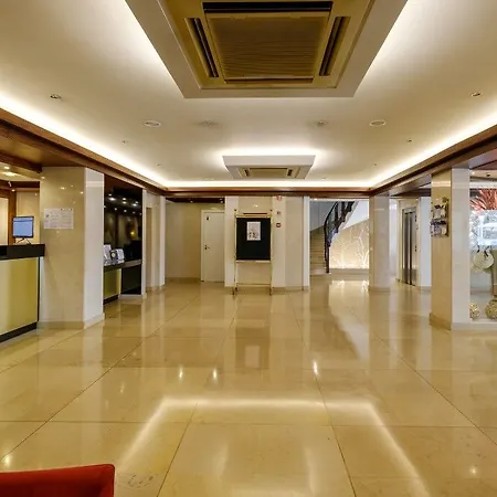 Regina Hotel
