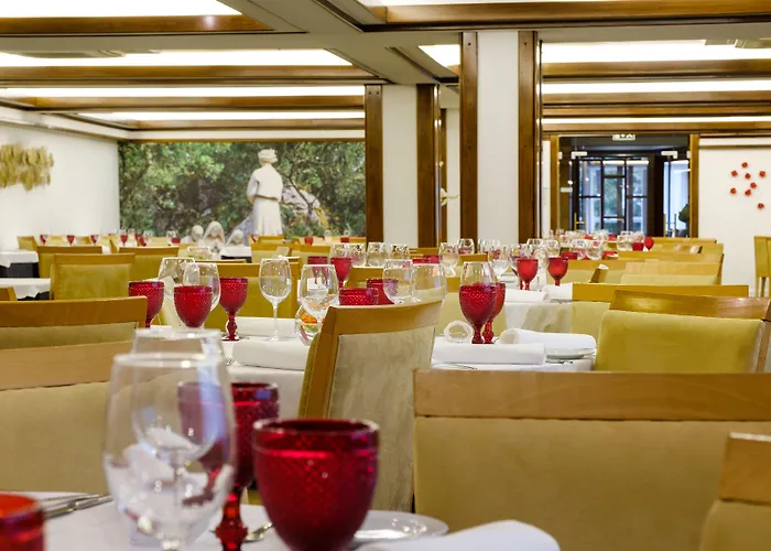 Regina فندق فاطمة